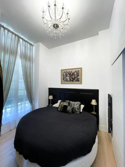 Appartement Romantique Jacuzzi, Au Chateau A 30 Min De Paris à Limay Extérieur photo