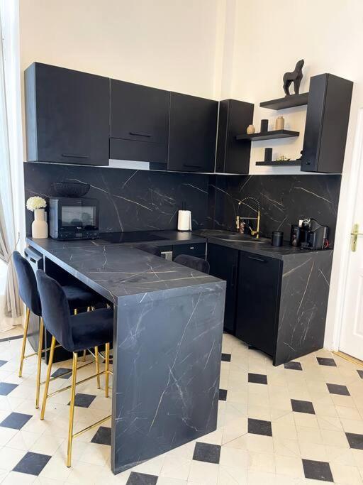Appartement Romantique Jacuzzi, Au Chateau A 30 Min De Paris à Limay Extérieur photo